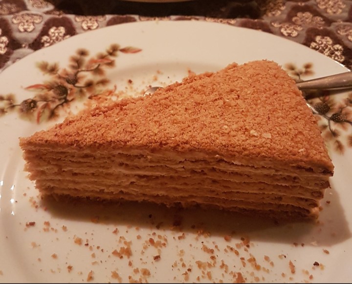 Honey cake